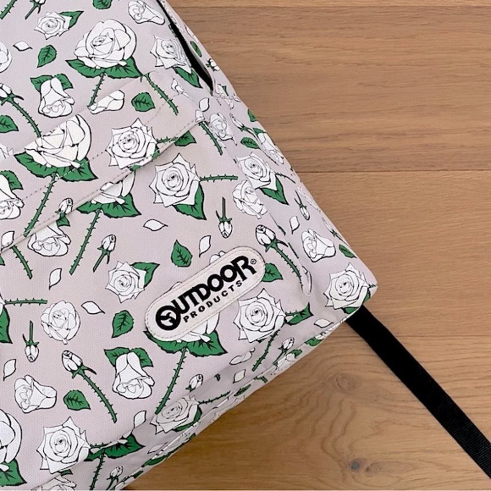 OUTDOOR PRODUCTS🇯🇵 Vintage White Roses Backpack - Picture 12 of 15